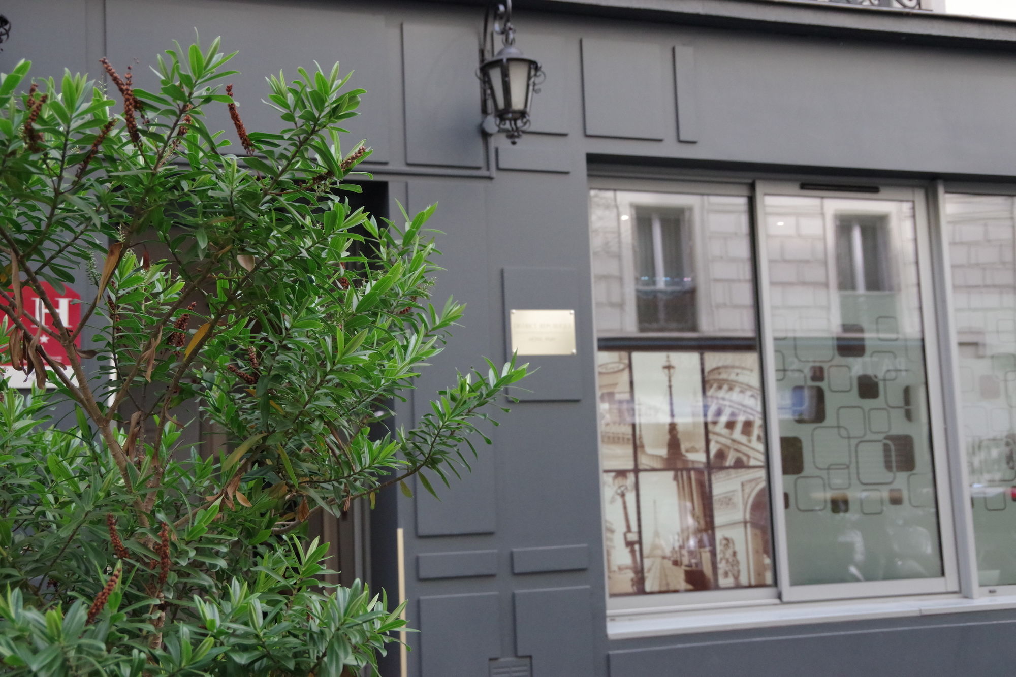 Фото Hôtel District République