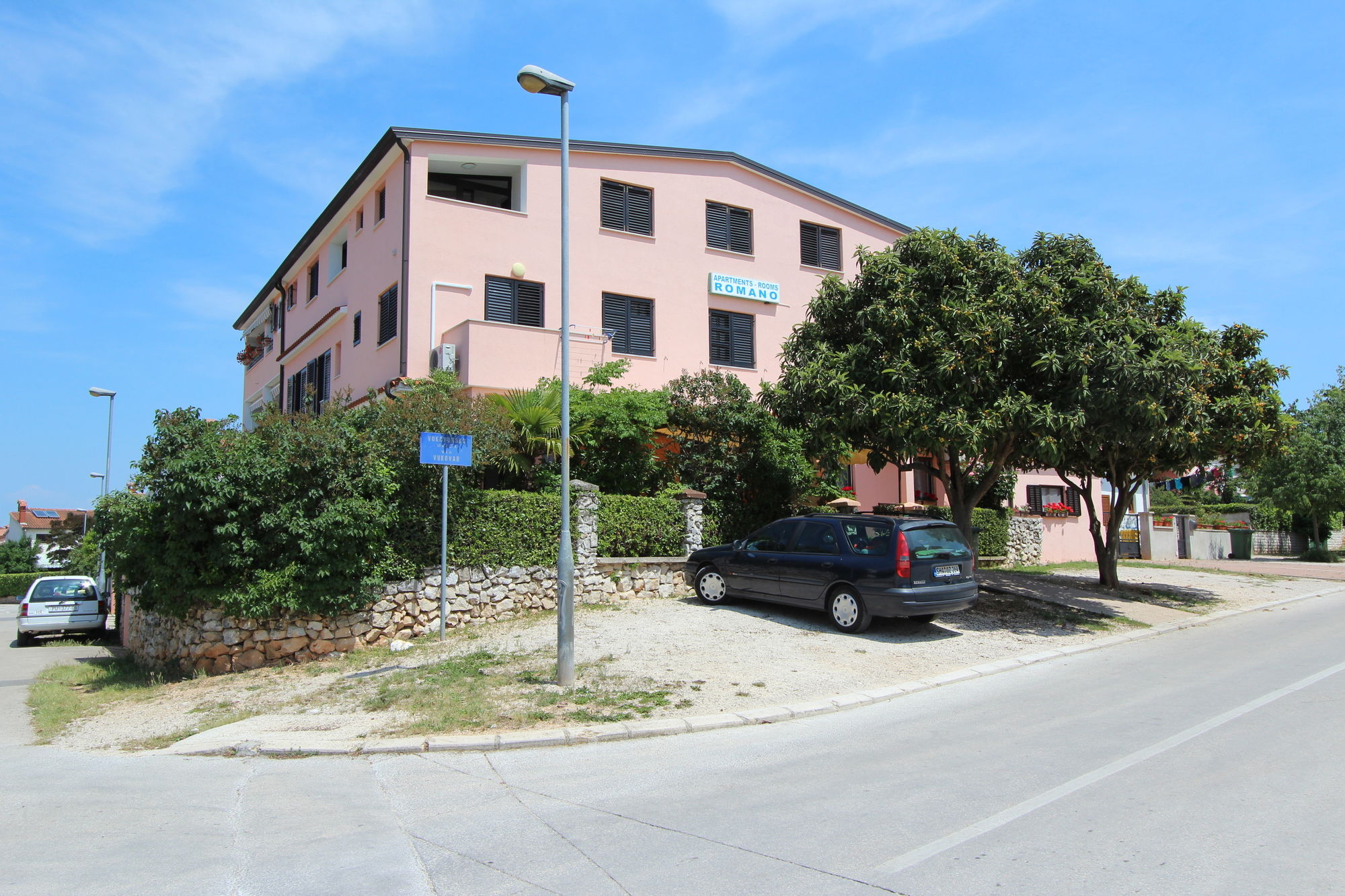 Фото Apartmani Romano