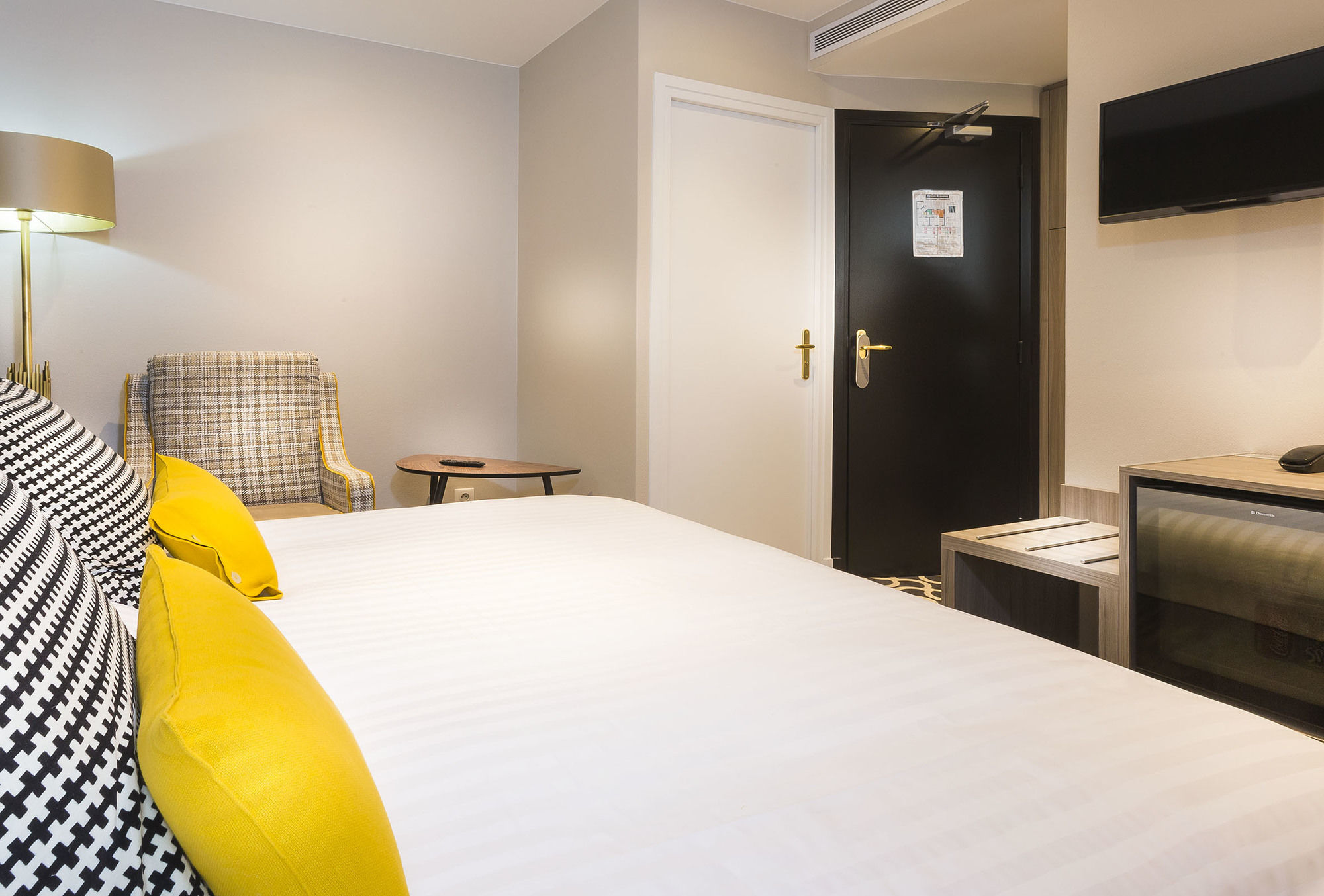 Фото Hôtel International Paris