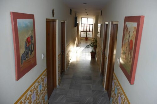 Гостиница Hotel Teerth Palace в Пушкаре