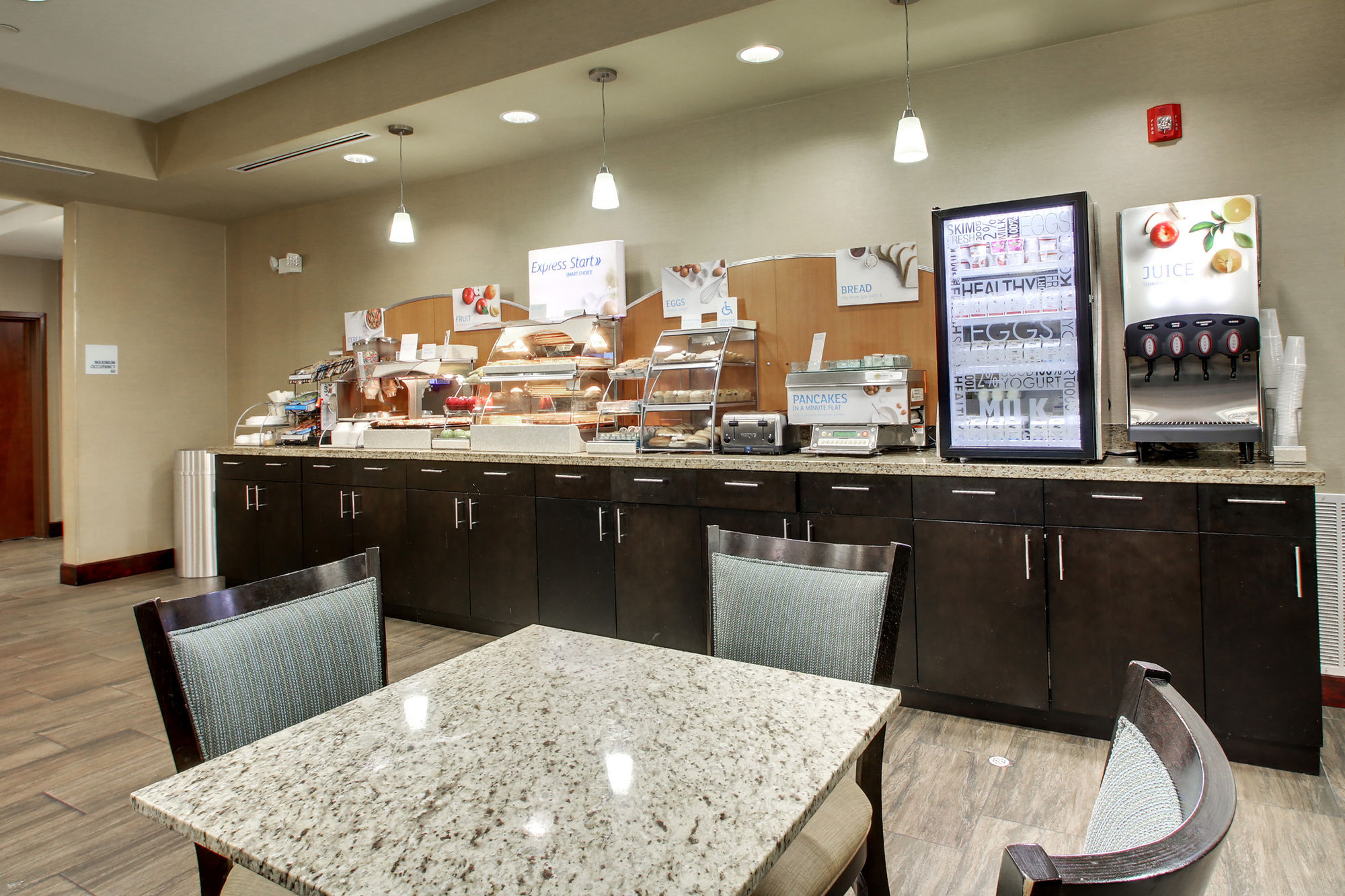 Фото Holiday Inn Express Hotel & Suites Natchez South, an Ihg Hotel