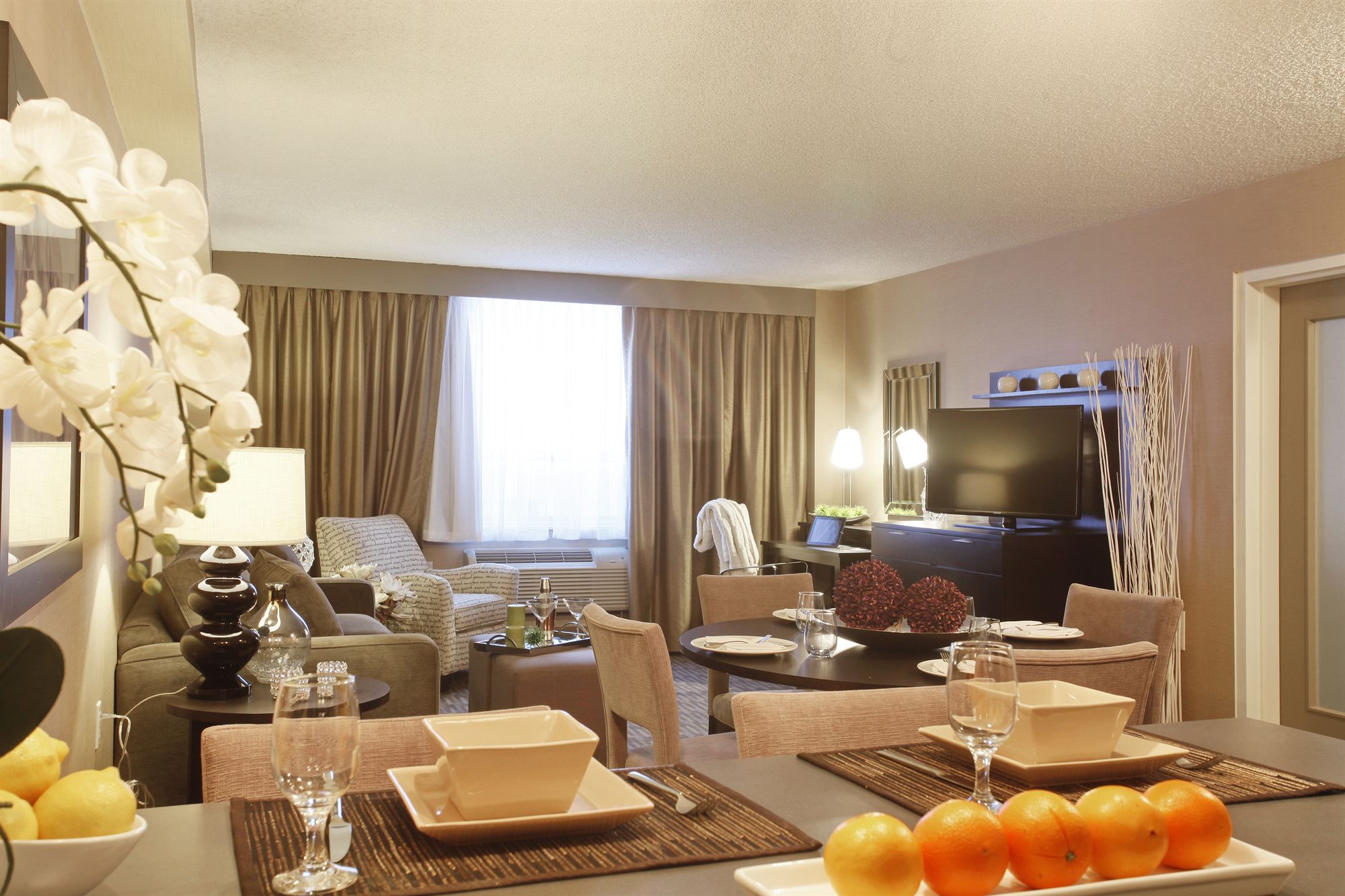 Фото Pomeroy Hotel & Conference Centre Grande Prairie