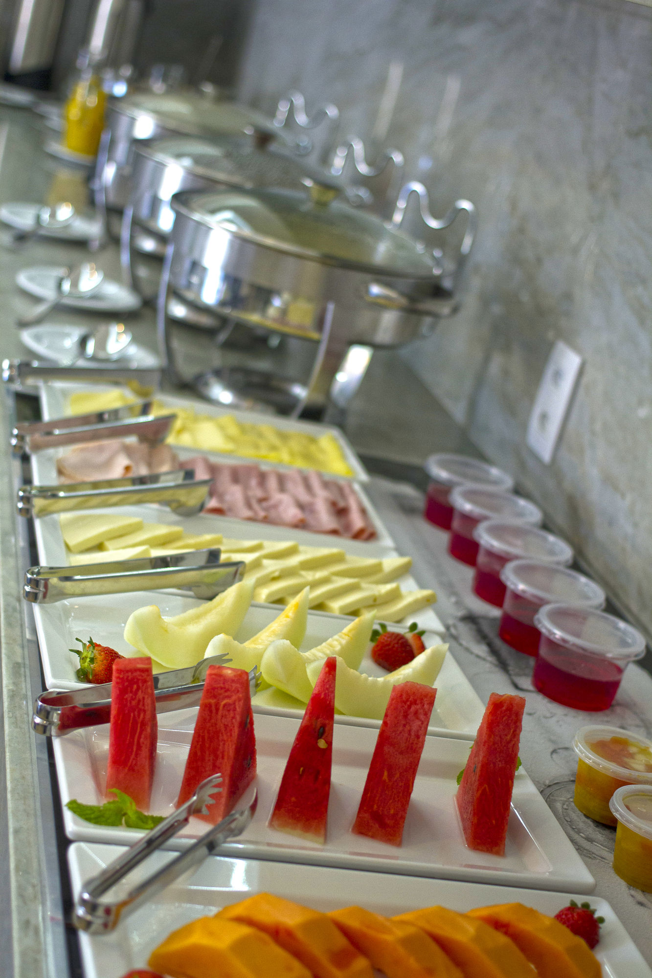 Фото Plaza Inn Breeze Aeroporto