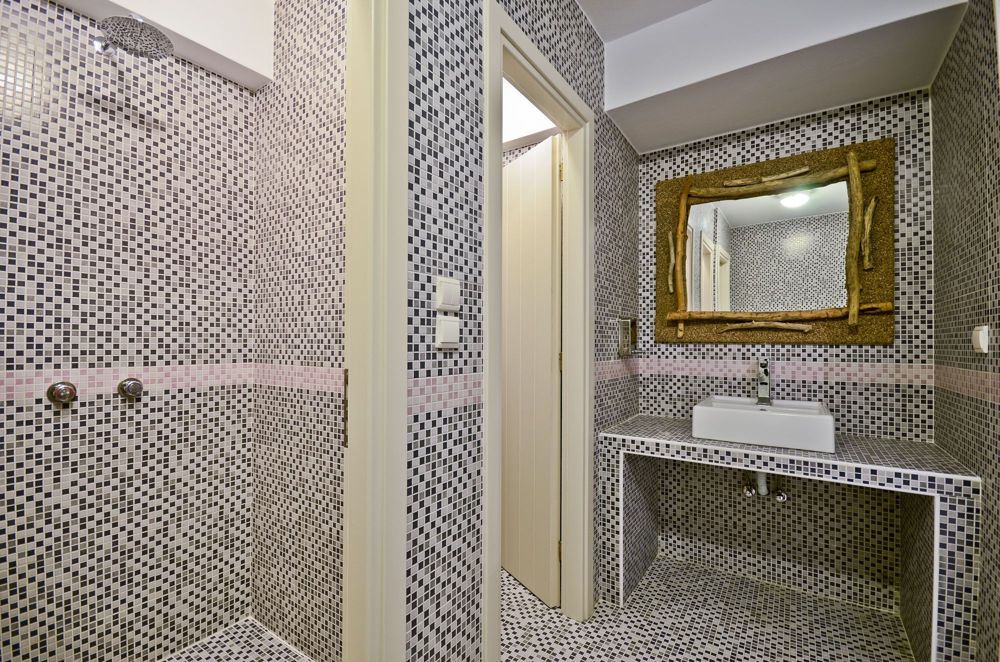 Фото Naxos Island Hotel