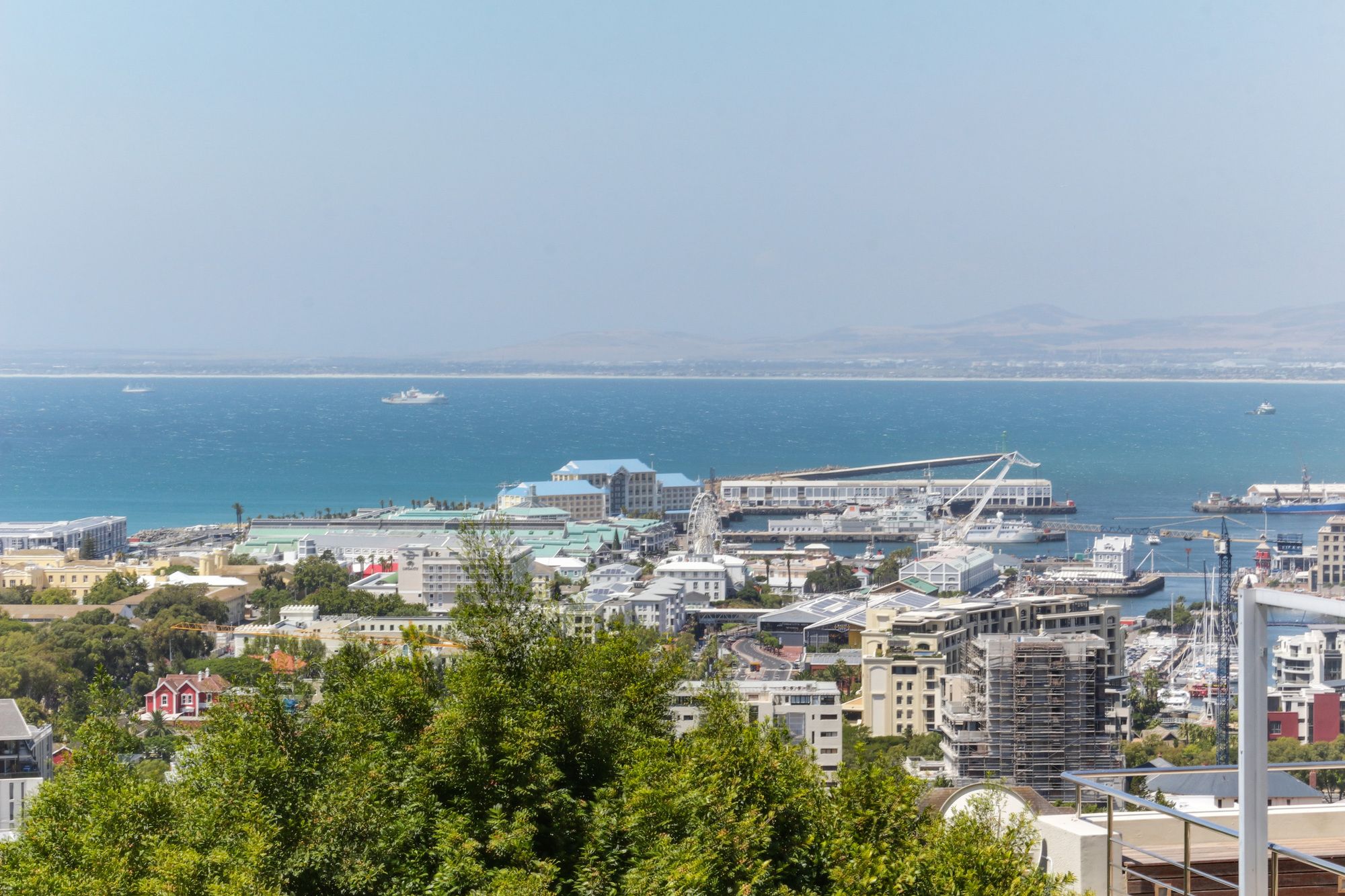 Фото Bluegum Hill Guesthouse & Apartments