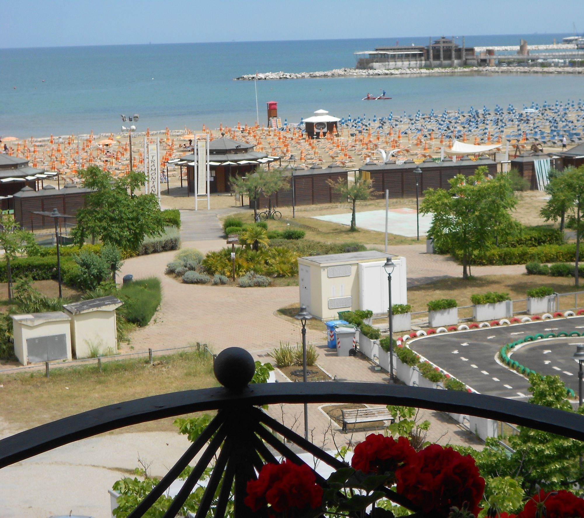 Фото Hotel River