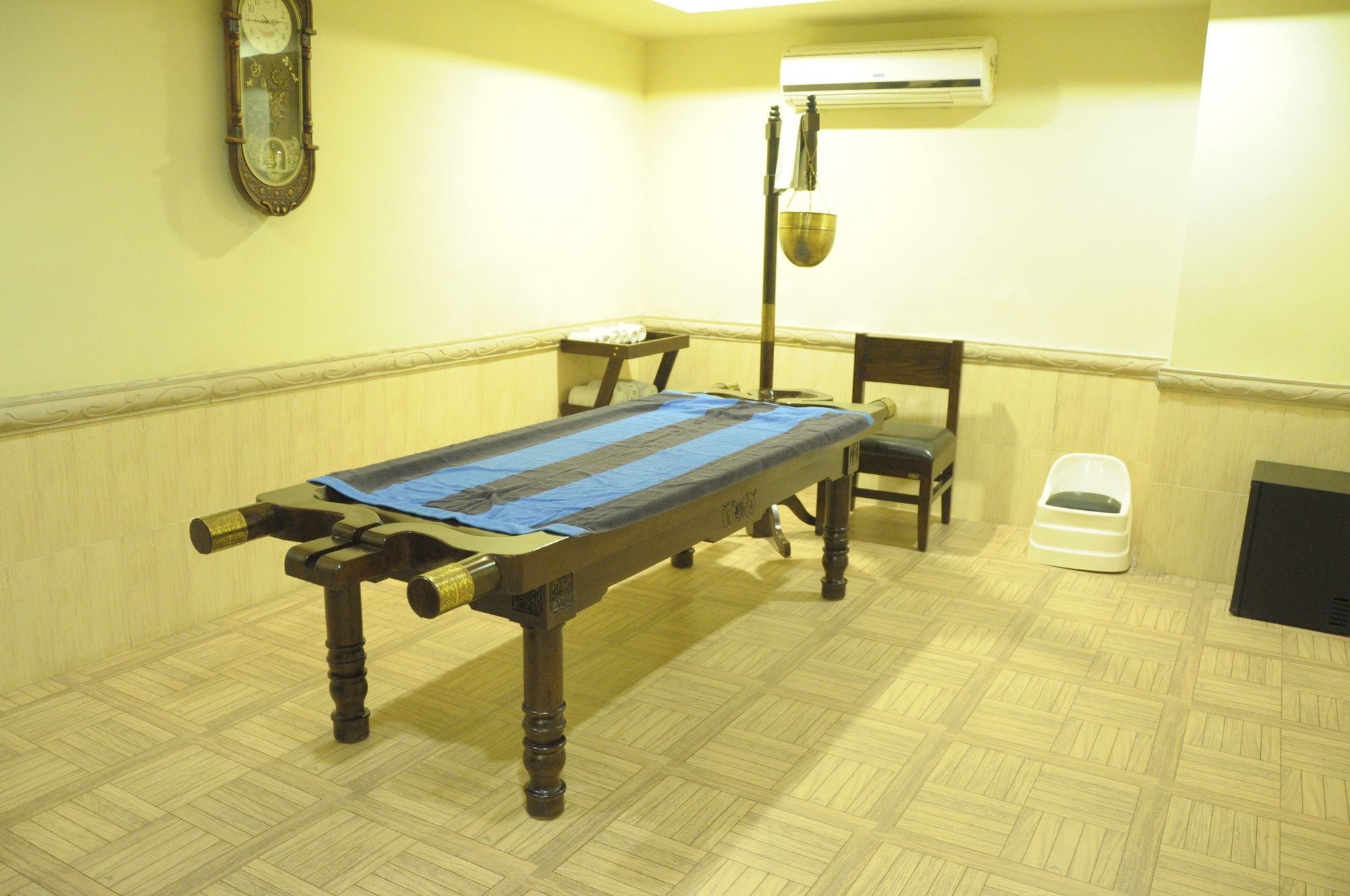 Фото Chokhi Dhani The Palace Hotel