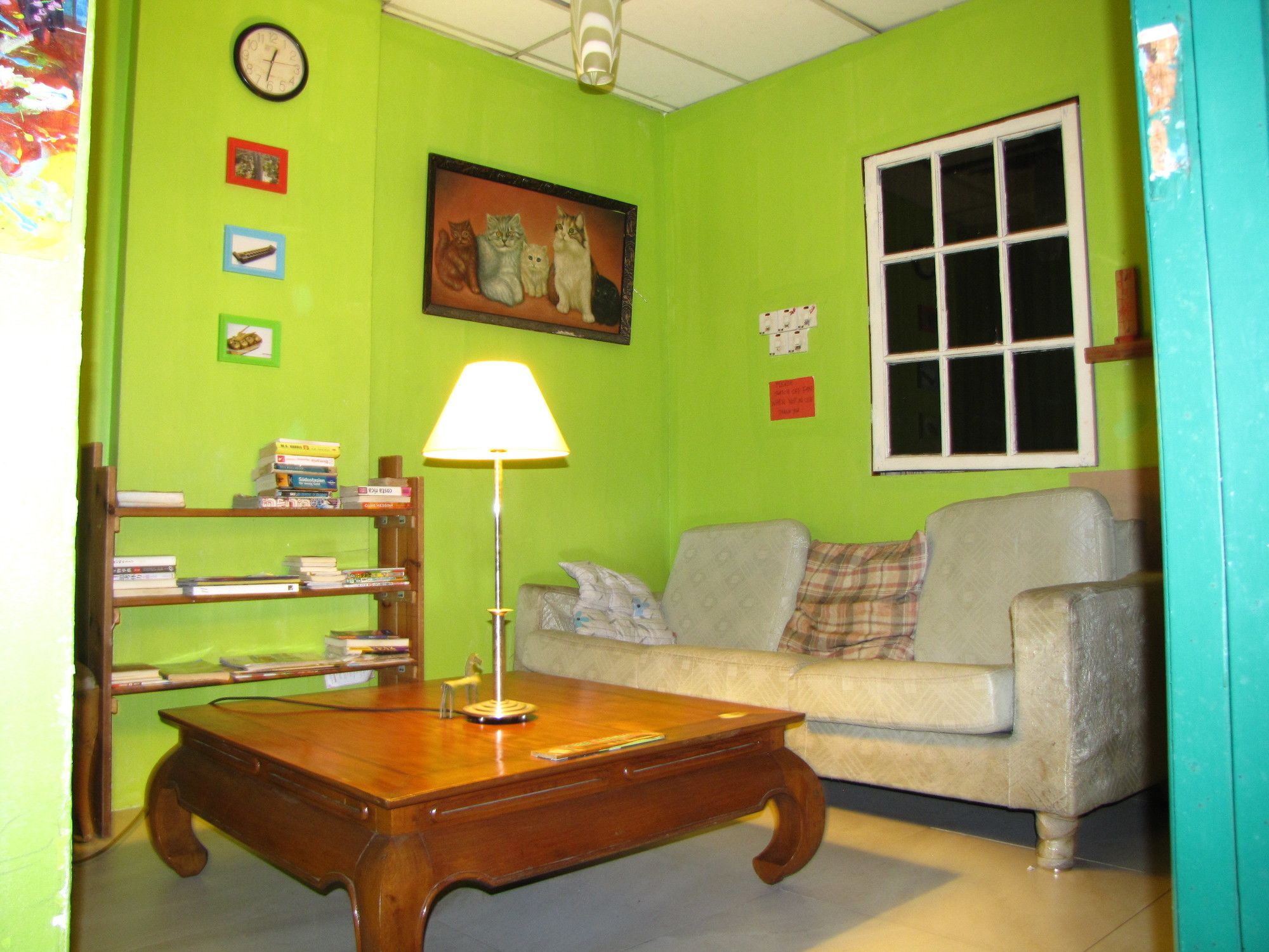 Фото Oasis Guest House