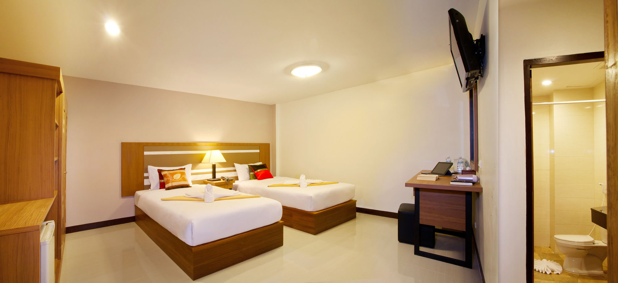 Фото Patong V Hotel