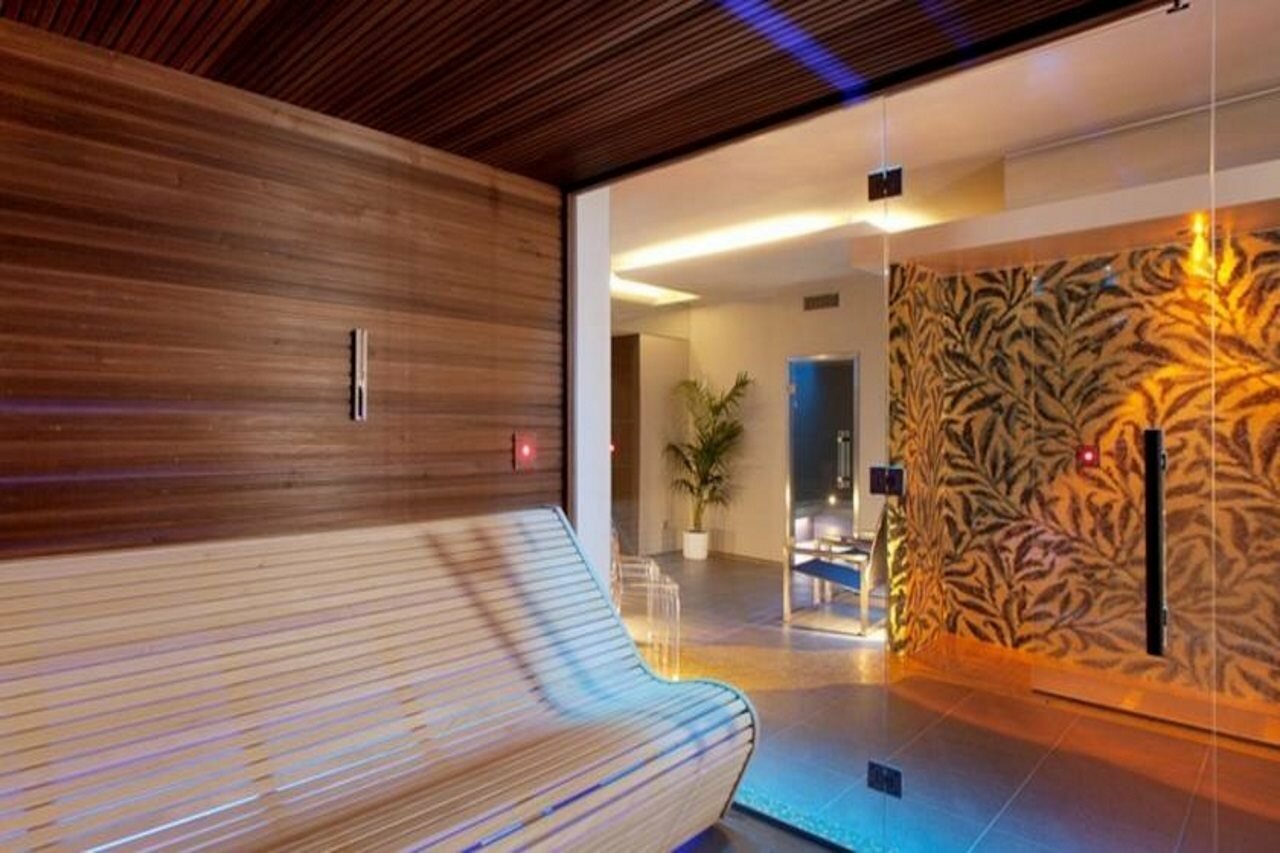 Фото Hotel Bellevue Suites & SPA