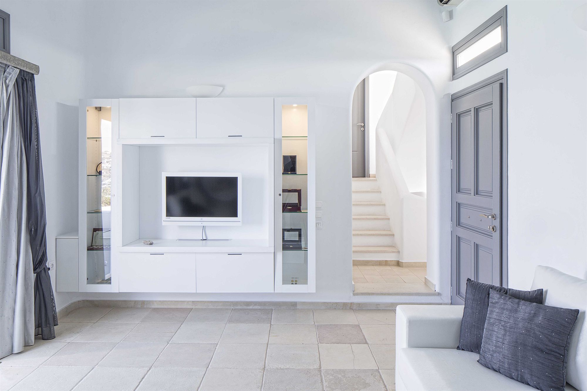 Фото Santorini Princess Presidential Suites