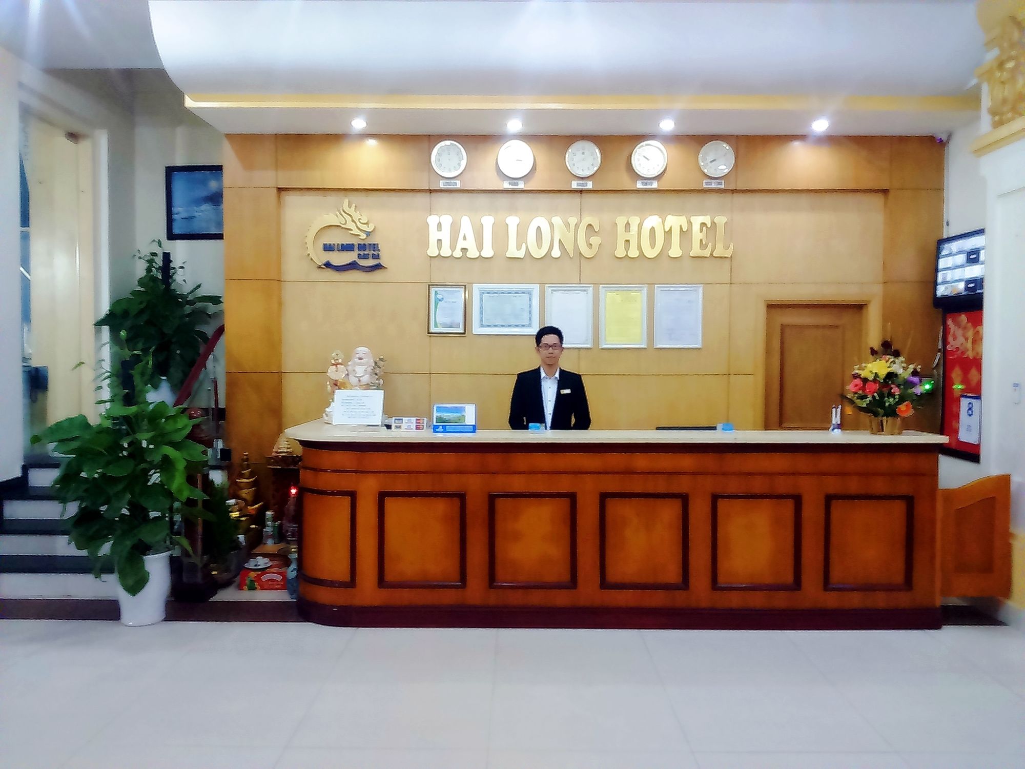 Фото Hai Long Hotel