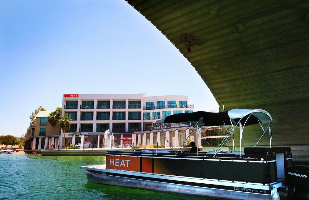 Фото Heat Hotel
