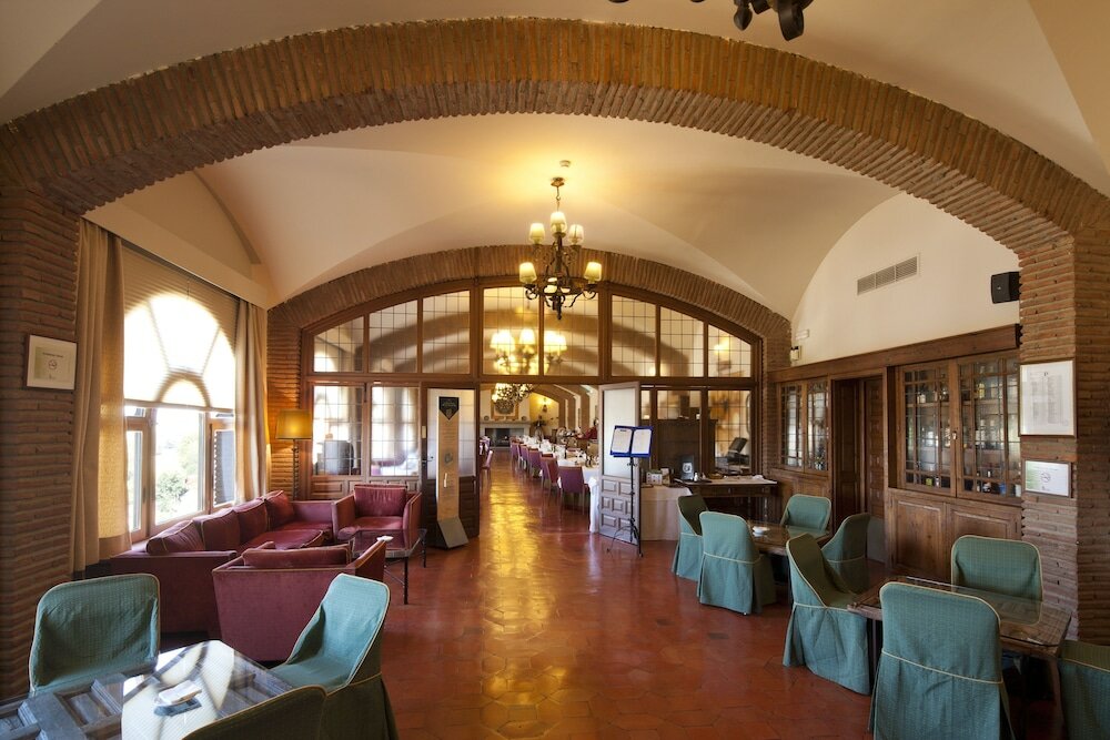 Фото Parador De Benavente Zamora