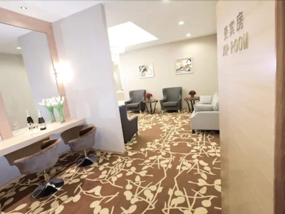 Фото Dorsett Wuhan