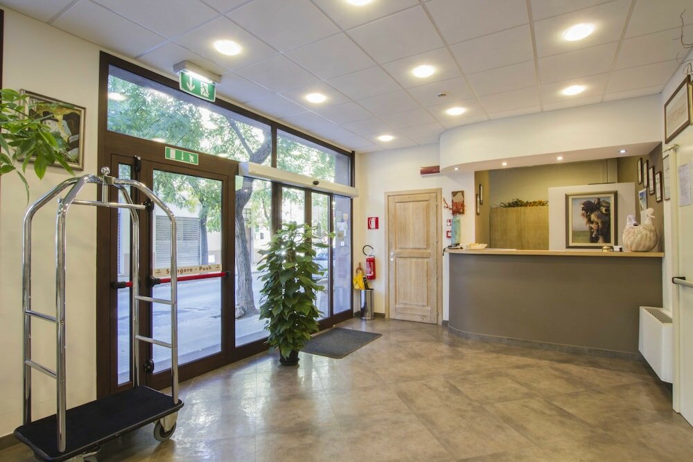 Фото Hotel Domomea