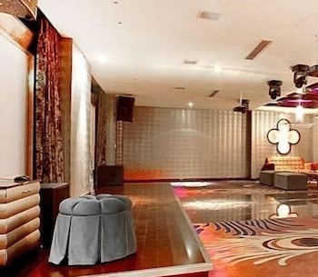 Фото New Century Resort Jiu Long Lake Ningbo