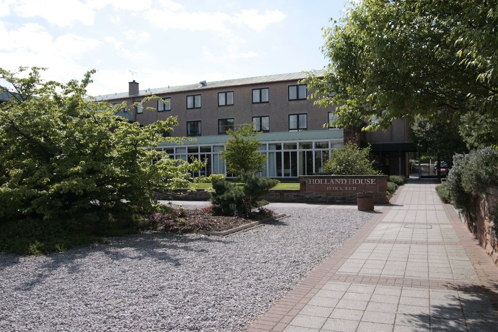 Фото Pollock Halls - Edinburgh First - Campus Accommodation