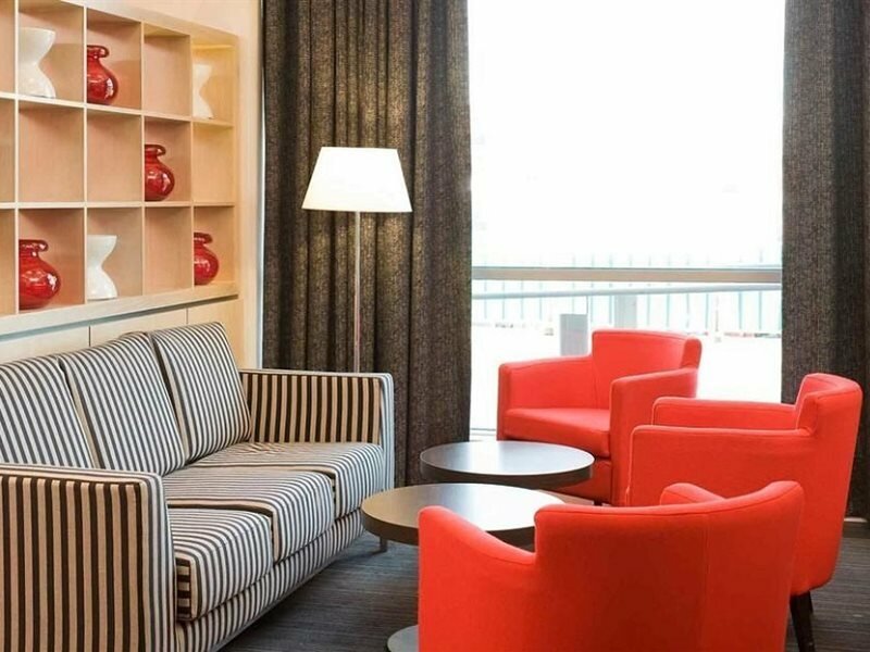 Фото Ibis Bristol Temple Meads Quay