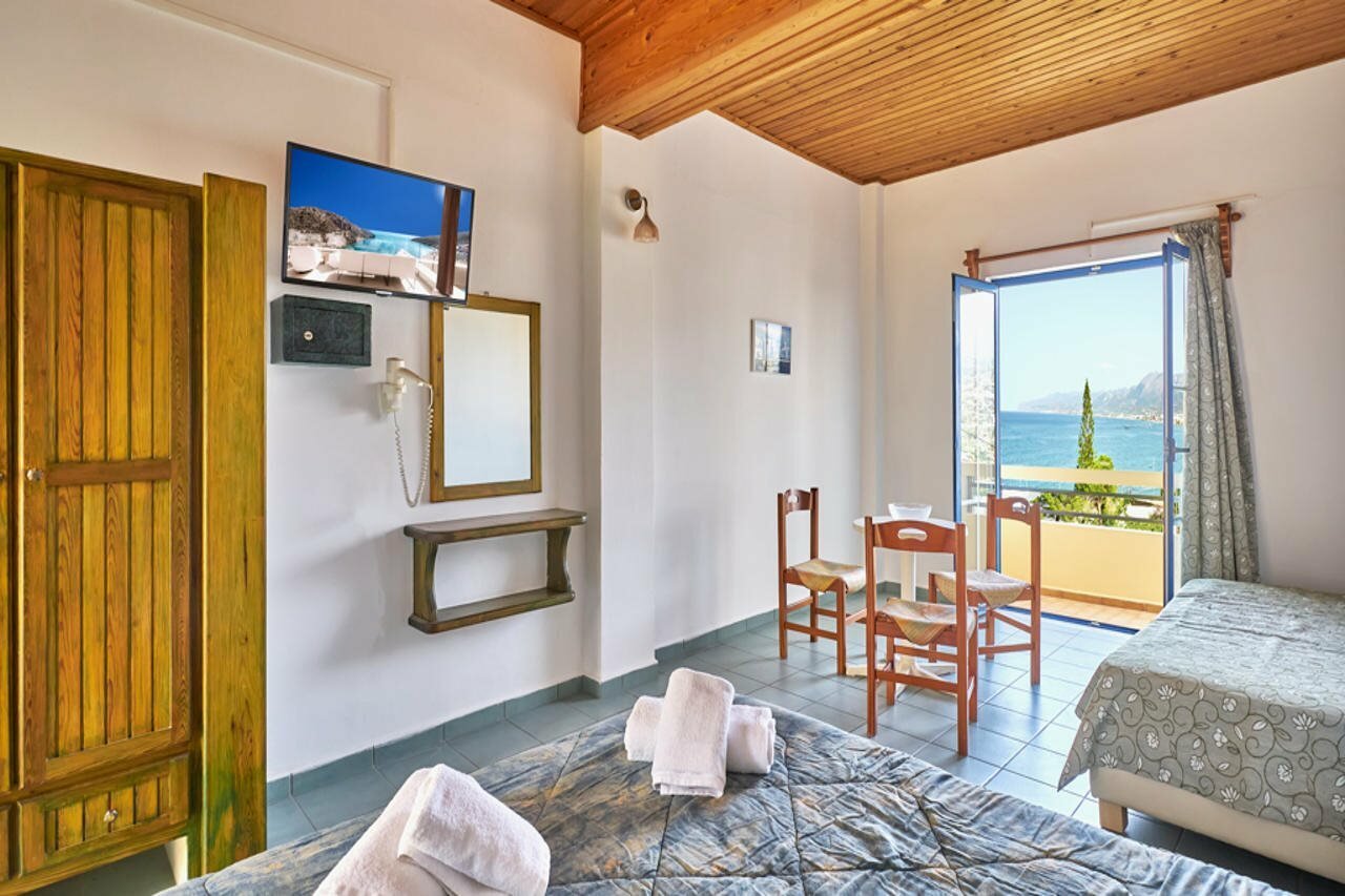 Фото Dionysos Apartments