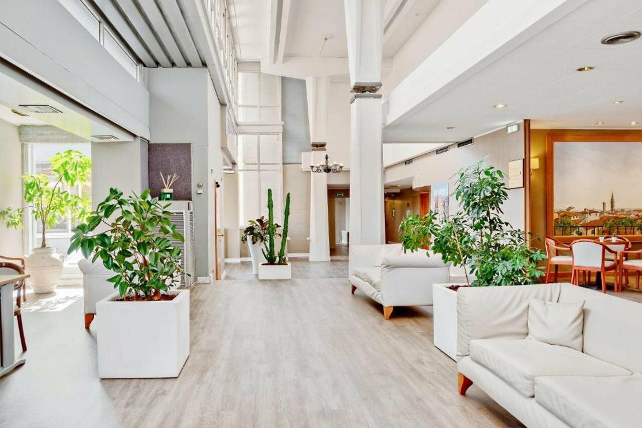 Фото Italiana Hotels Florence