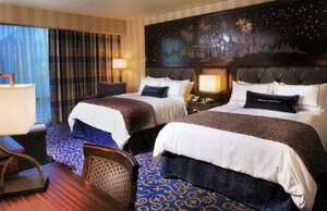 Disneyland Hotel (State of California, Orange County, Anaheim) ، فندق