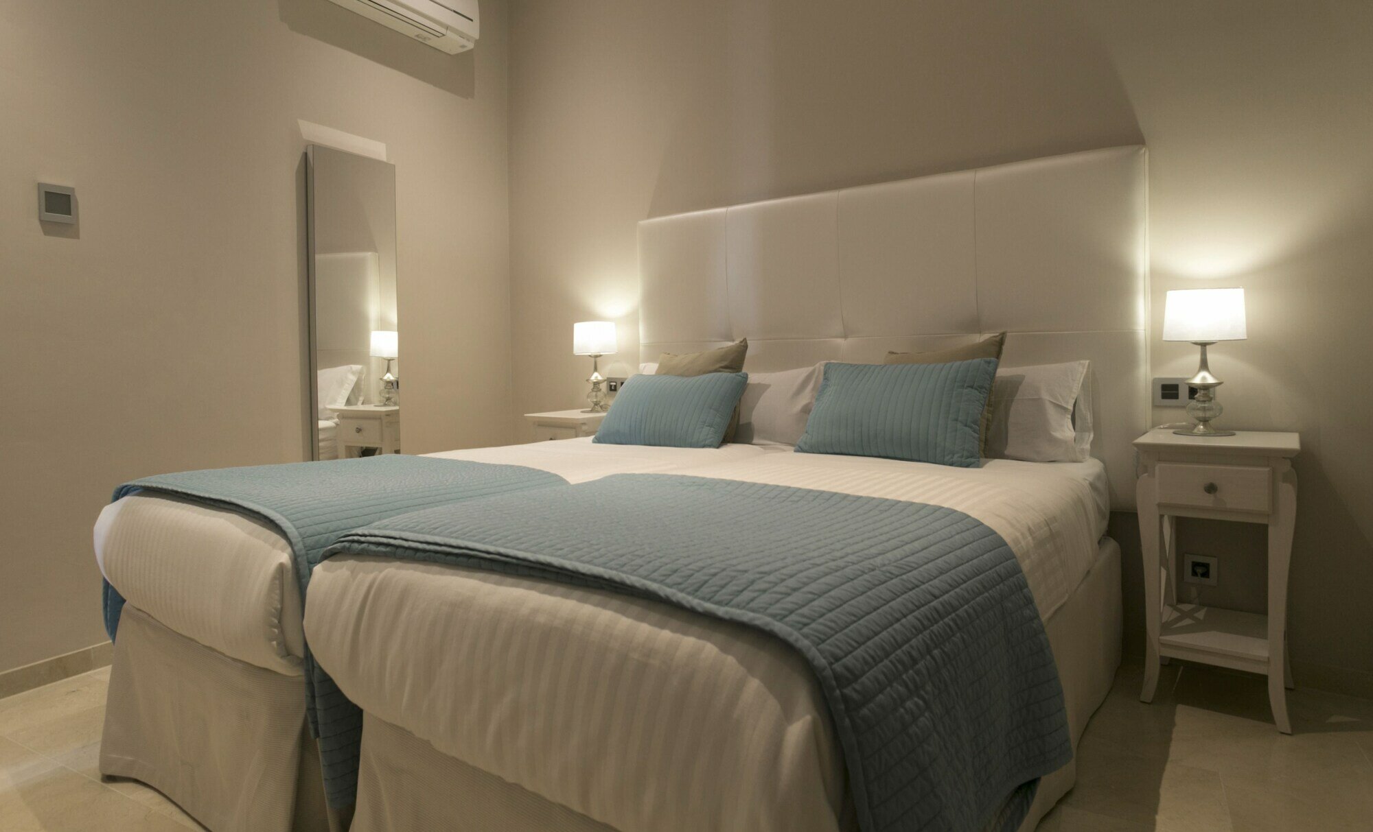 Фото Siloe Plaza