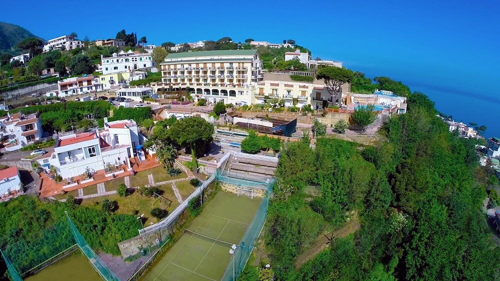 Фото Suisse Thermal Village