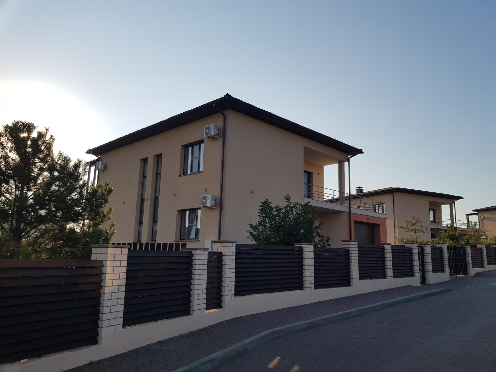 Фото Солнечный берег на улице Вишневая 6