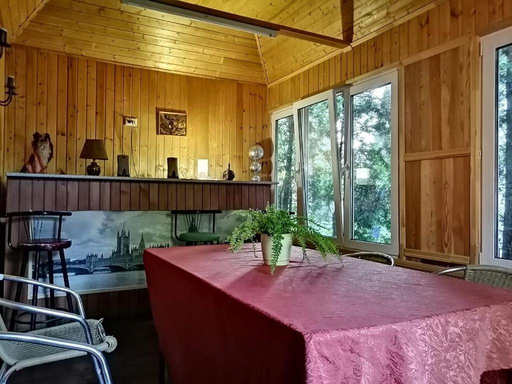 Фото Четыре короны