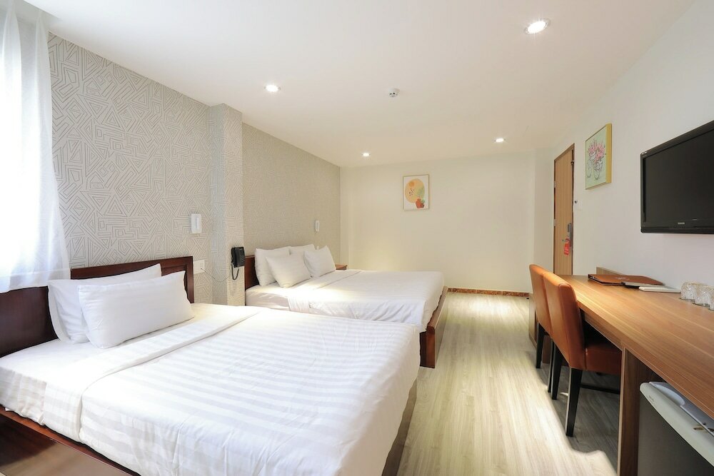 Фото Lanura Saigon Boutique Hotel