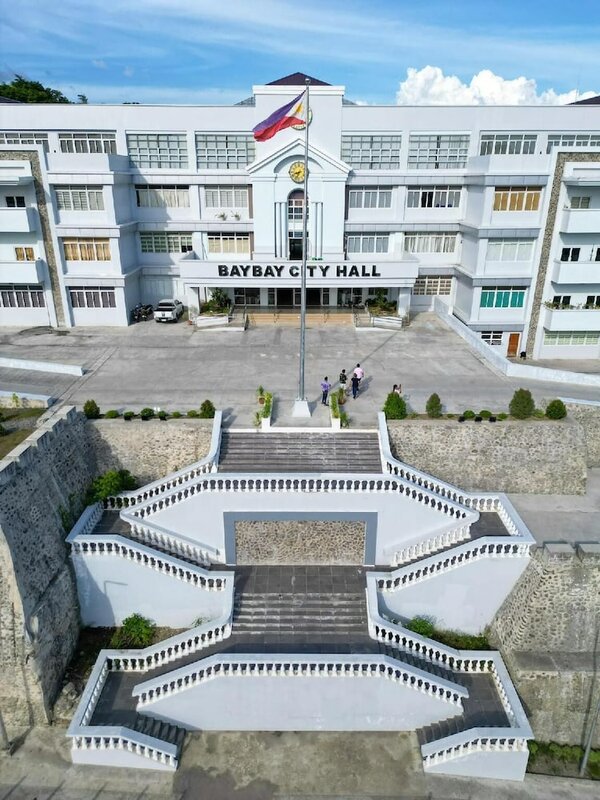 Гостиница La Patria Baybay Tourist Inn powered by Cocotel