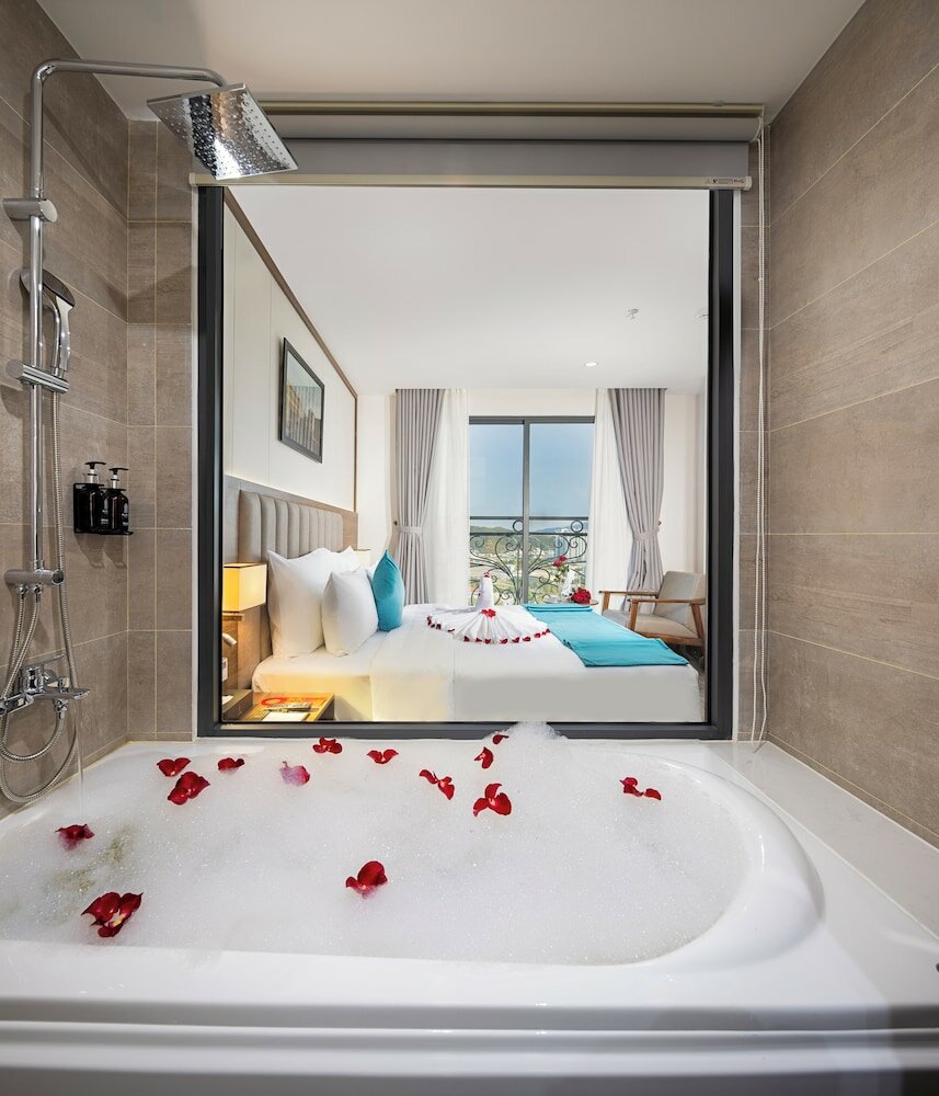 Фото Avari Hotel