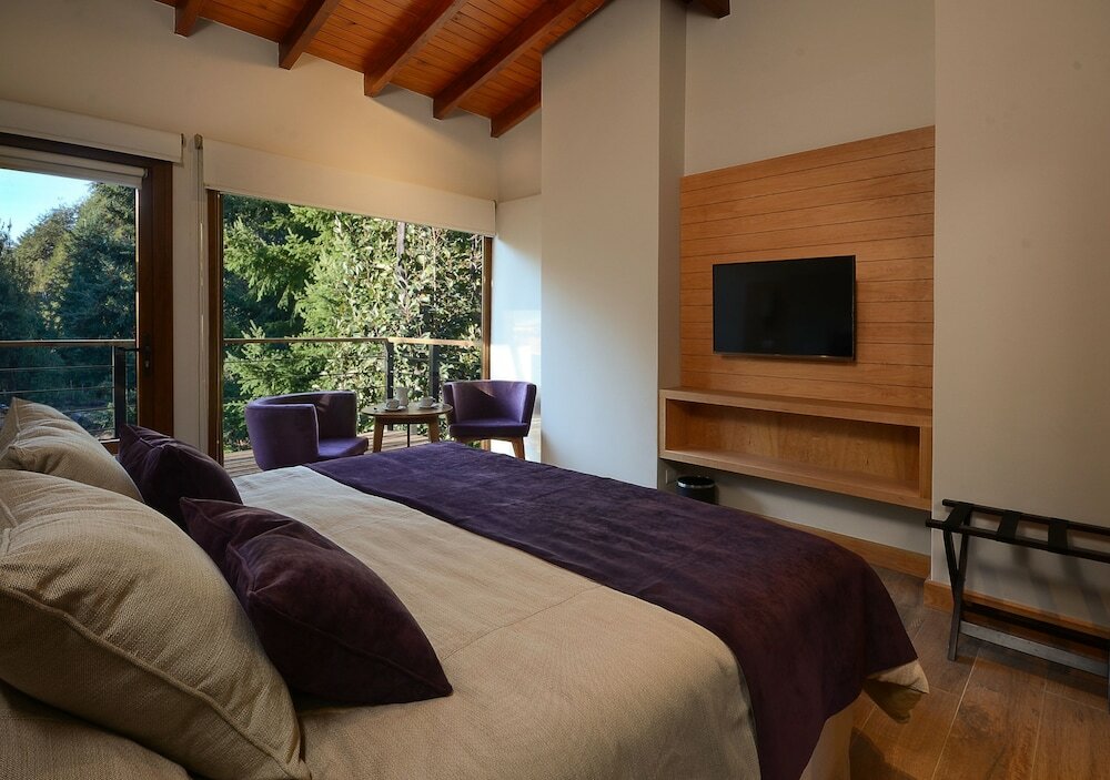 Фото Huenú by Dot Boutique