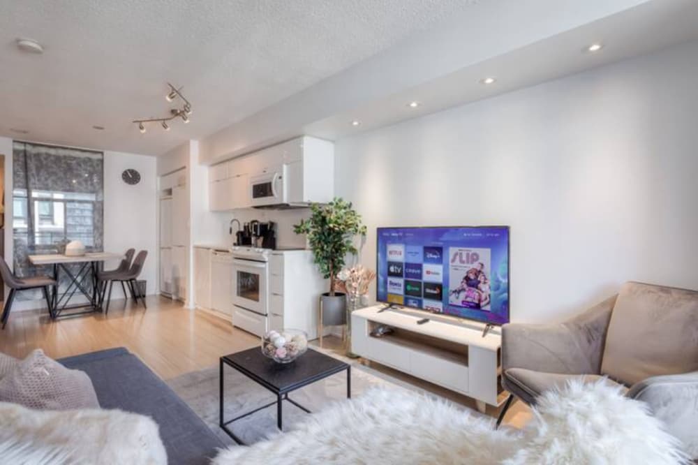 Фото Waterfront Deluxe Residences