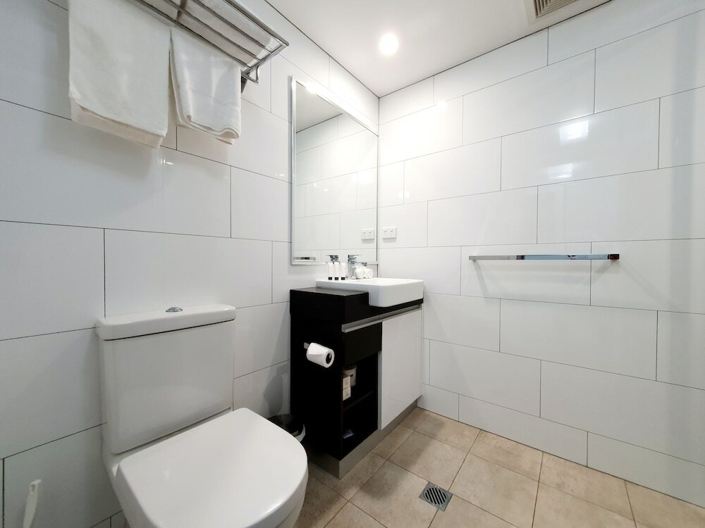 Фото H on Mitchell Apartment Hotel