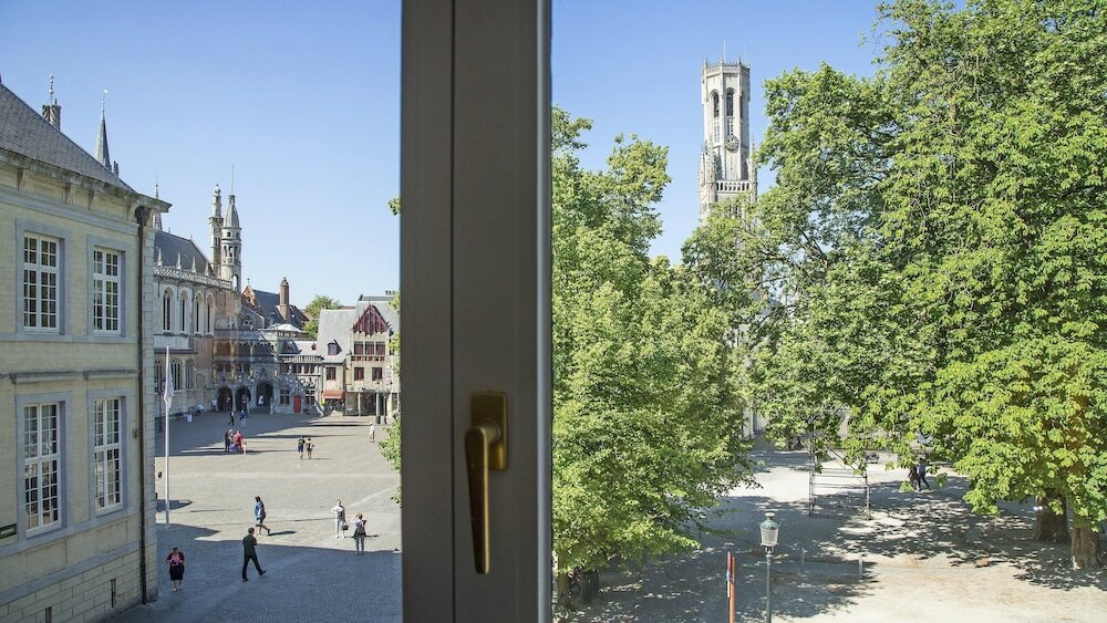 Фото Crowne Plaza Bruges