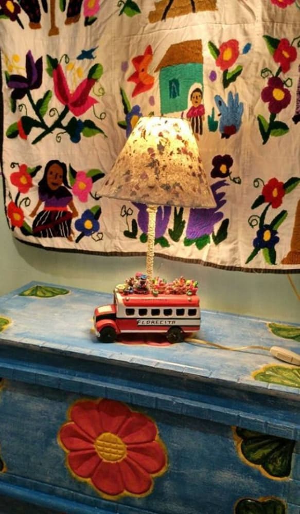 Фото Yellow House - Hostel