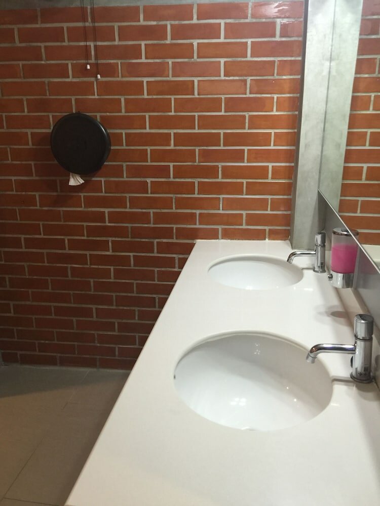 Фото Bed@Town Hostel