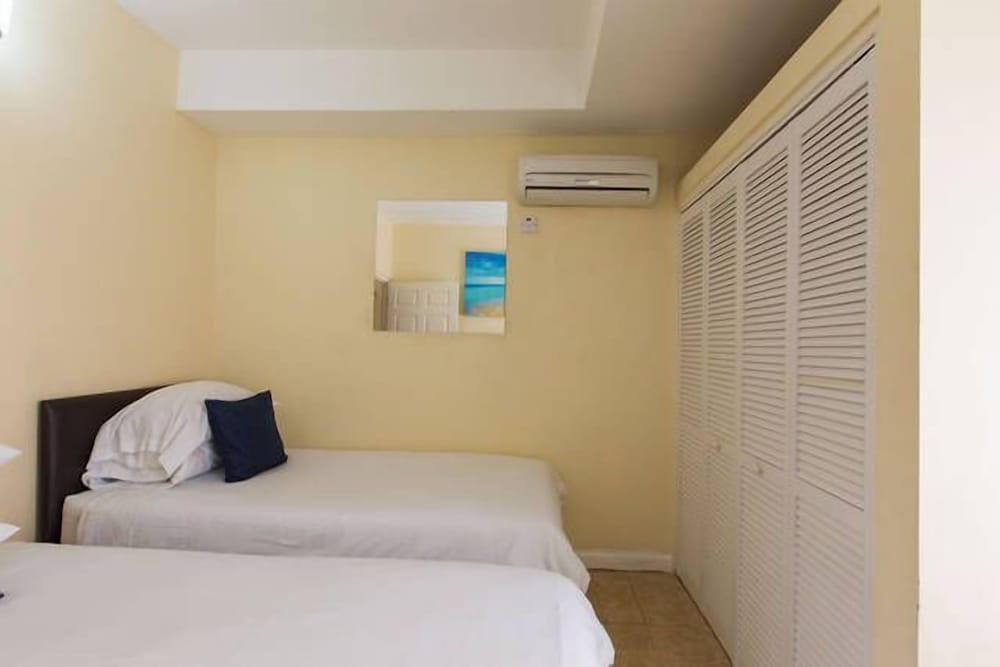 Фото New Kingston Apartments at Kensington