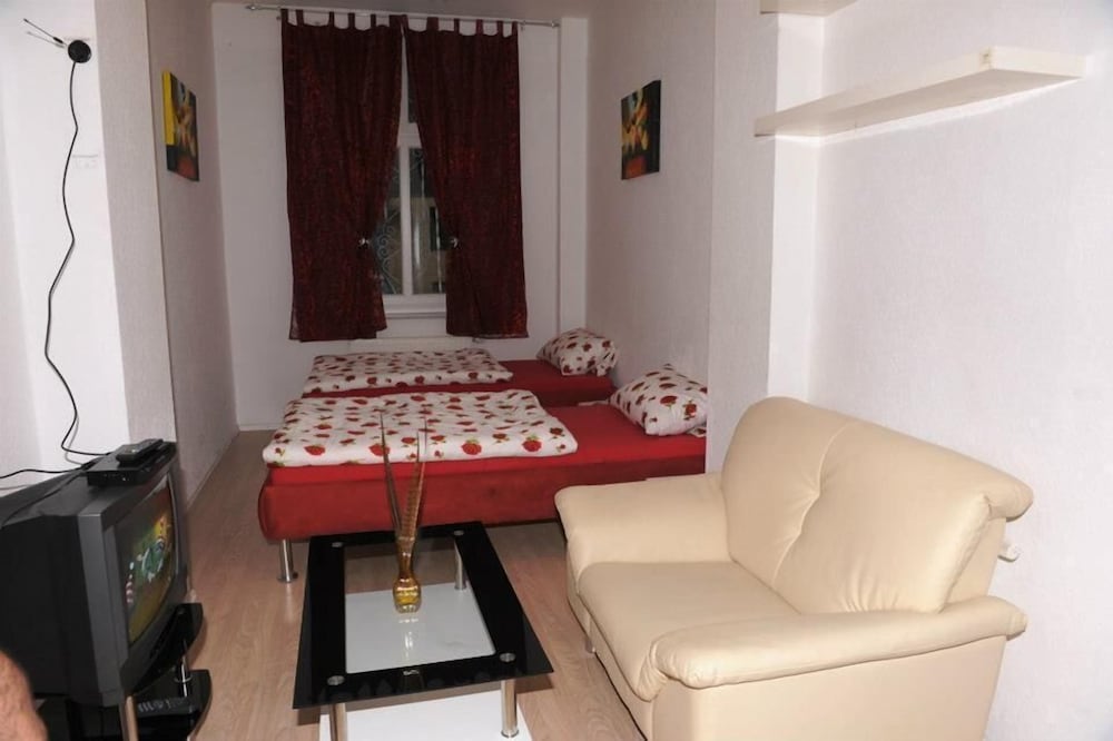 Фото Pension Hamama