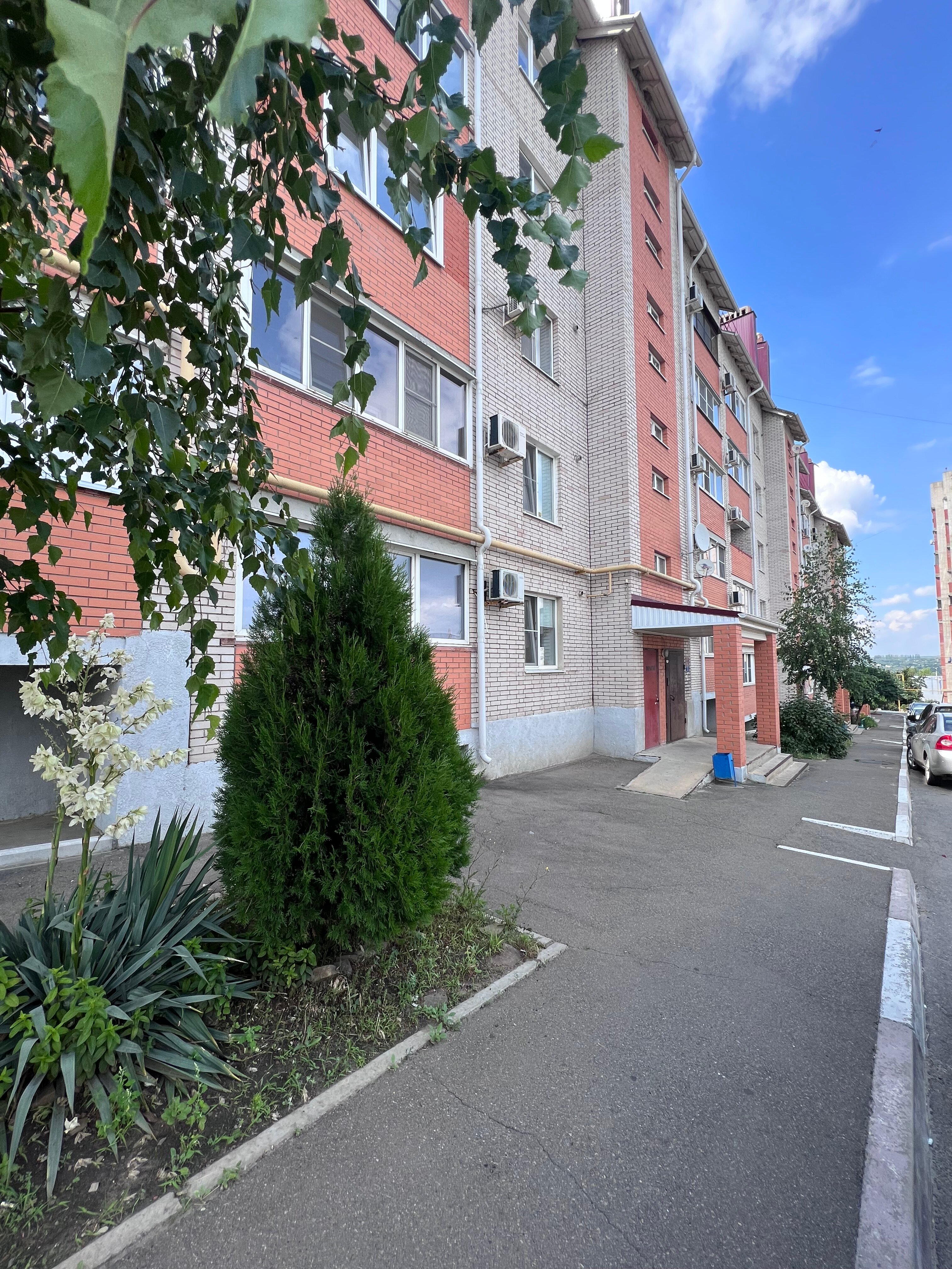 Фото Апартаменты на Народной 46