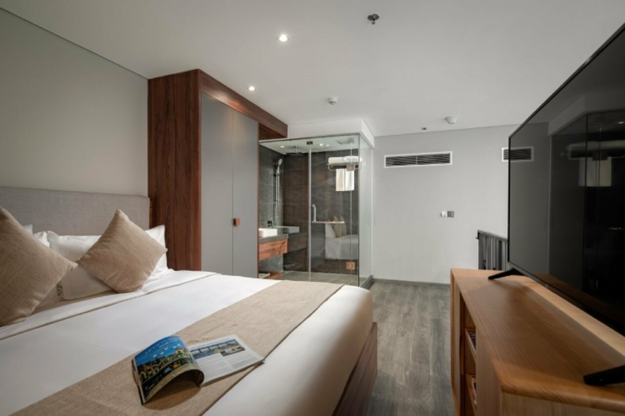 Фото Pentstudio West Lake Hanoi