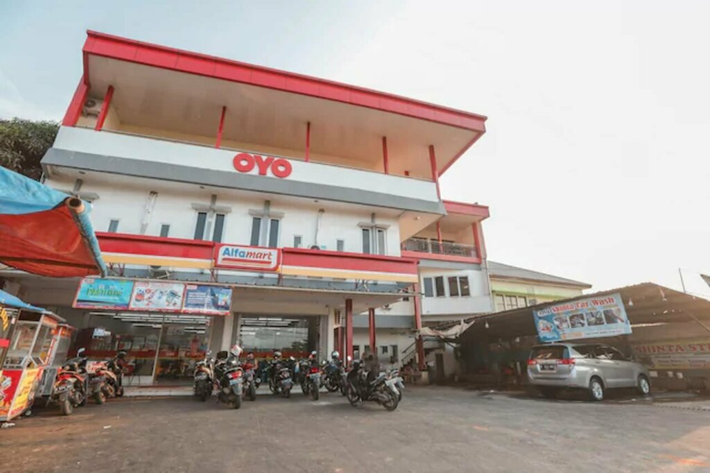 Hotel Oyo 387 Alfa Guest House, Earth, photo