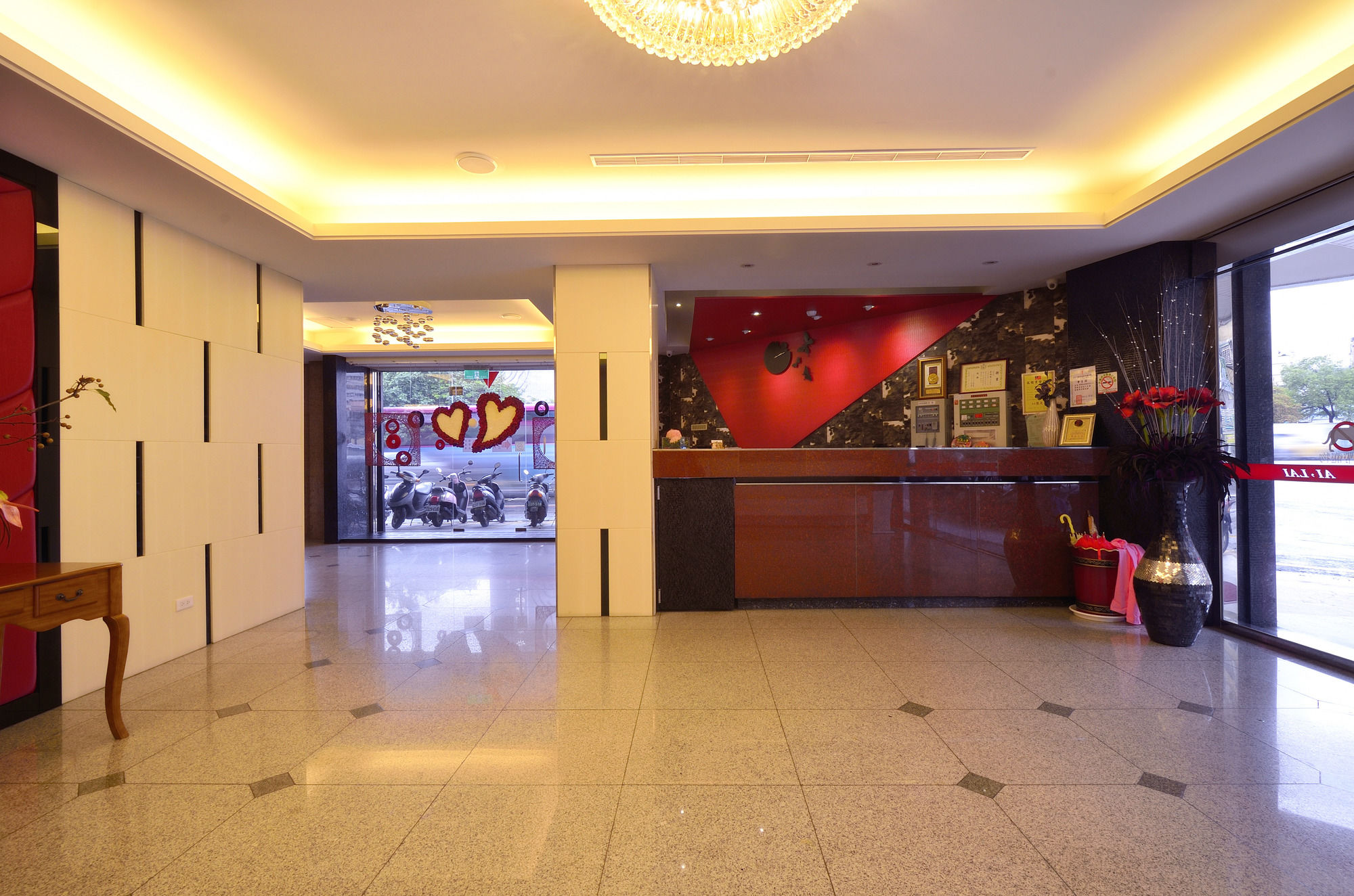 Фото Ai Lai Fashion Hotel