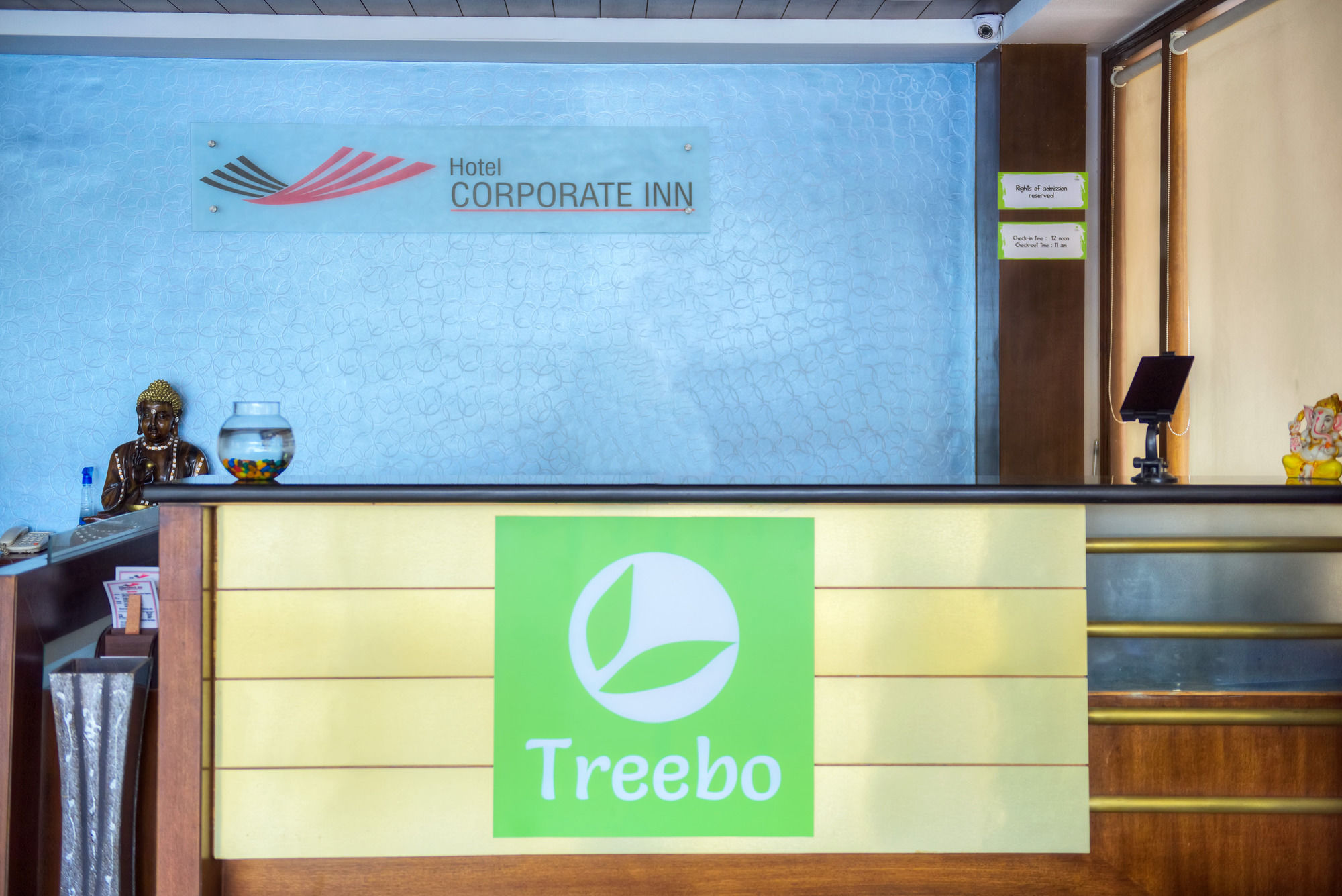 Фото Hotel Corporate Inn