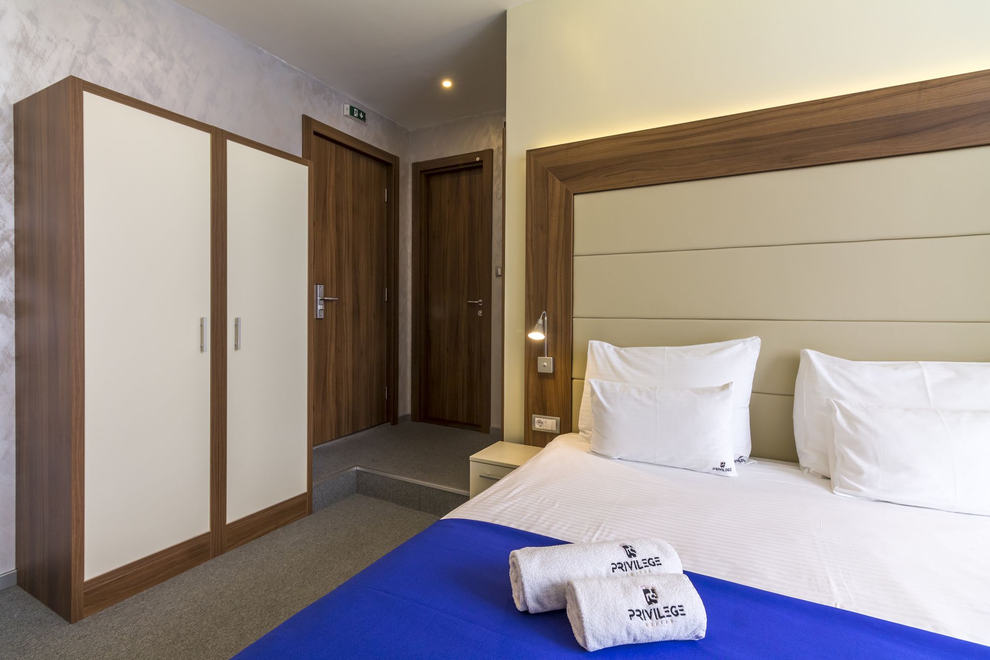 Фото Privilege Suites by Central Park