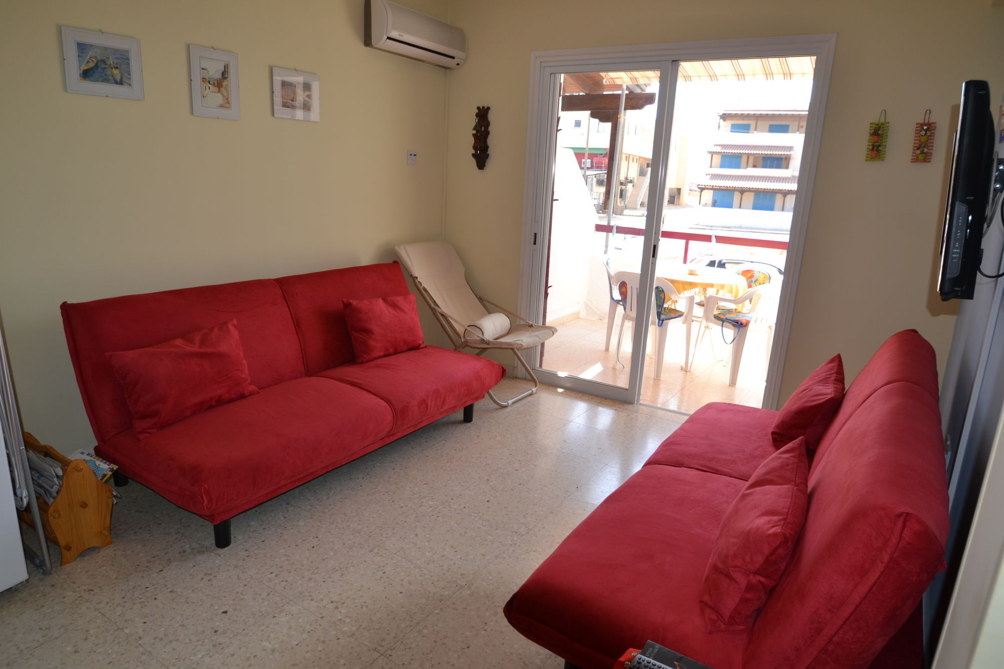 Фото Solomos Apartment