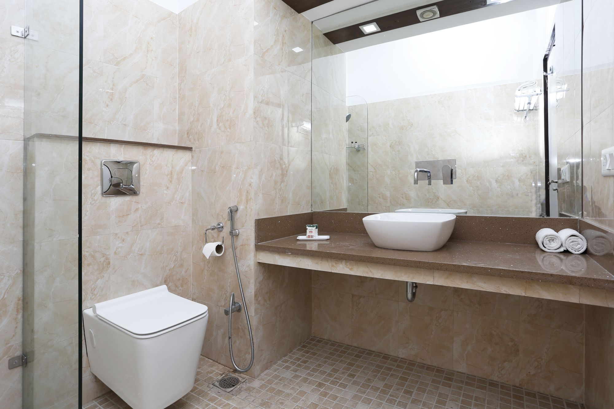 Фото Oyo 8078 The Central Palm