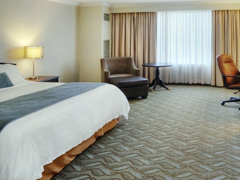 Фото Delta Hotels by Marriott London Armouries